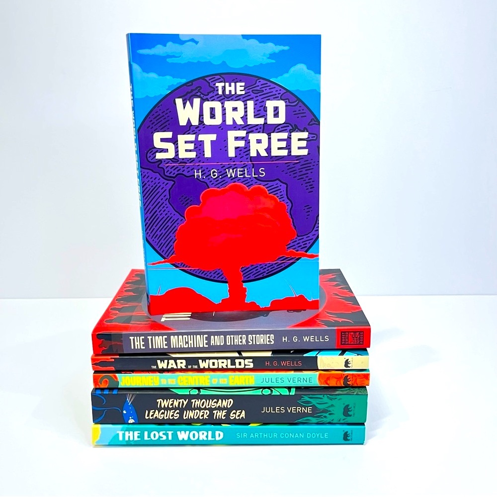 Bundle - Classic Science Fiction Book Bundle Set (Paperback) - Wells Verne Doyle